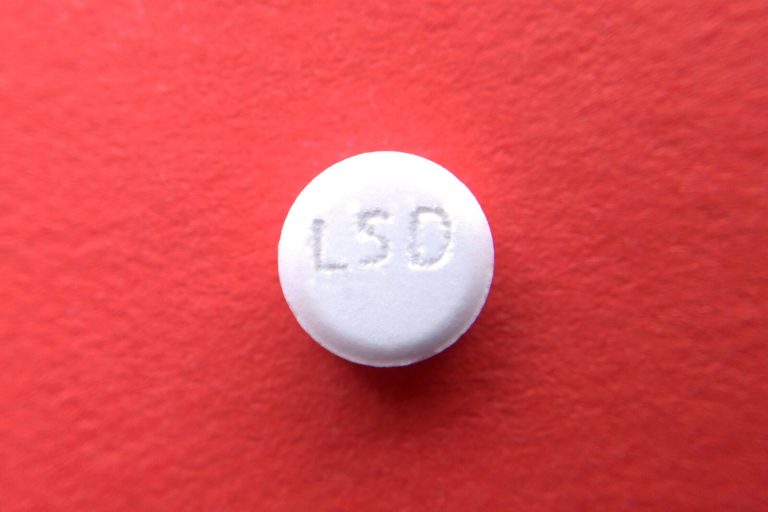 Buy LSD (Lysergic Acid Diethylamide) tablets online